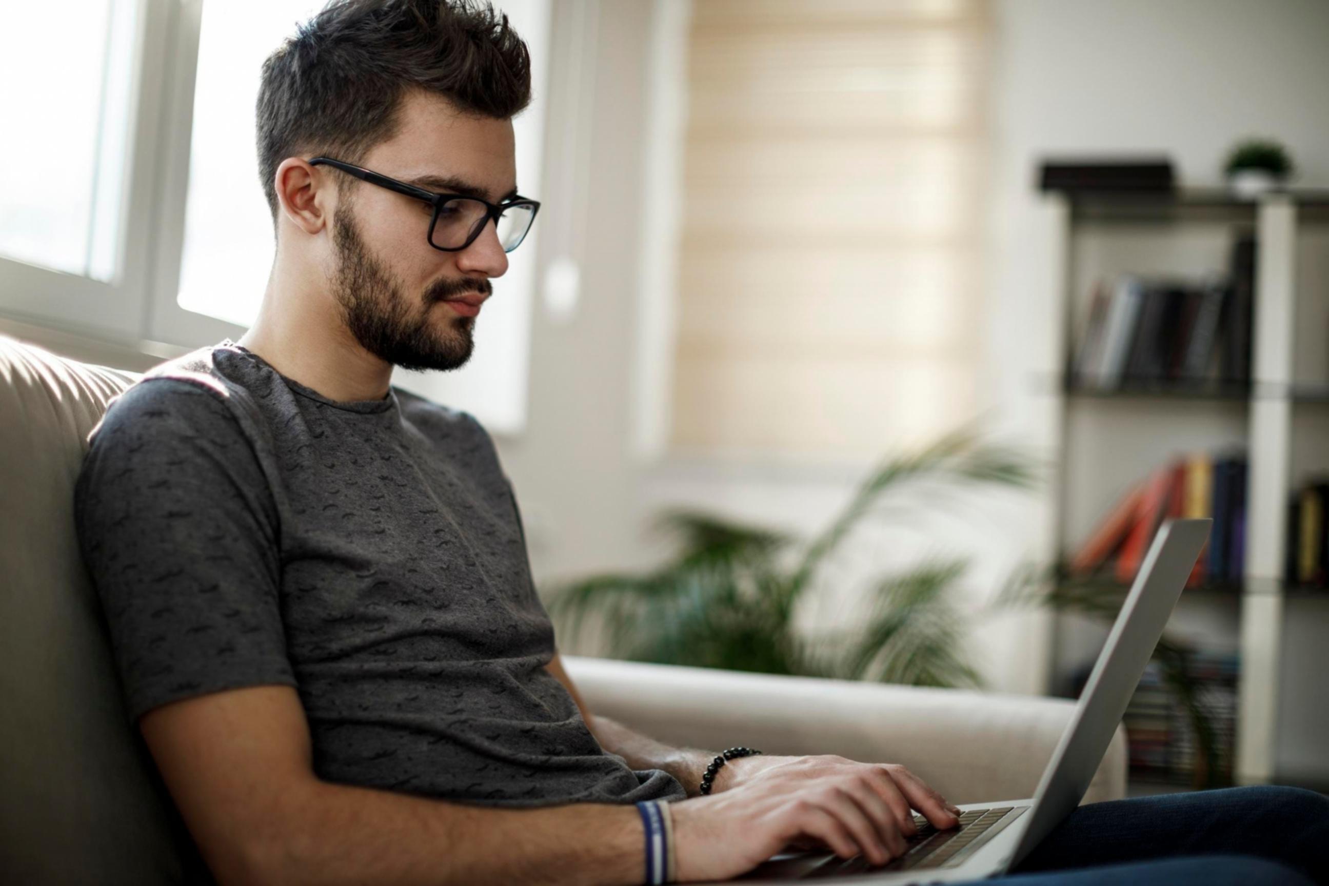 Maxwave Prismo - Kontaktujte nás